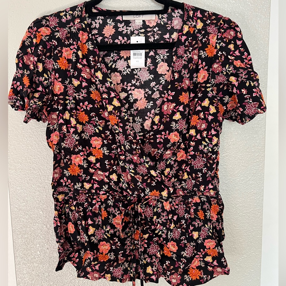 NWT Loft floral wrap top